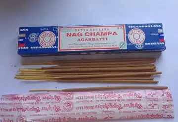 Satya Sai Baba Classic Nag Champa Agarbatti Incense Sticks [15 Sticks Per  Box - Brown - 15 g] 