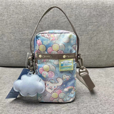 Lishibao Cartoon Big Ear Dog Messenger Bag กระเป๋าถือน่ารักกระเป๋าโทรศัพท์แนวตั้งส่งจี้เมฆ3505