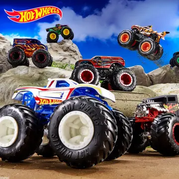  Hot Wheels Monster Trucks, Transporter and Racetrack, Includes  1:64 Scale Bone Shaker Monster Truck and 1:64 Die-Cast Toy Car : Toys &  Games