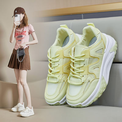 ins รองเท้าคุณพ่อผู้หญิงสไตล์เกาหลี 2023 รองเท้ากีฬาระบายอากาศนักเรียนรุ่นใหม่ฤดูร้อนรองเท้าลำลองเพิ่มความสูงตาข่าย 2607