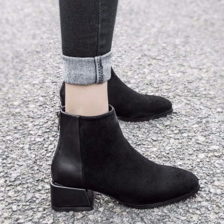 sepatu-boot-pendek-ส้นสูงปานกลางสำหรับผู้หญิง-ใหม่ไซส์ใหญ่เข้าได้กับทุกชุดให้ความอบอุ่นส้นหนาสั้นเกาะอกสไตล์เกาหลีมาร์ตินรองเท้าผ้าฝ้ายฤดูหนาว