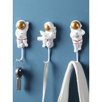 【YF】 Creative Cartoon Happy Planet Astronaut Model Hooks Kitchen Strong Glue Nail-Free Door Behind Bedroom Study Decoration Wall Hook