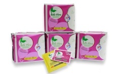 Bộ 4 gói băng vệ sinh hàng ngày cotton belle flora gói 20 miếng - ảnh sản phẩm 1