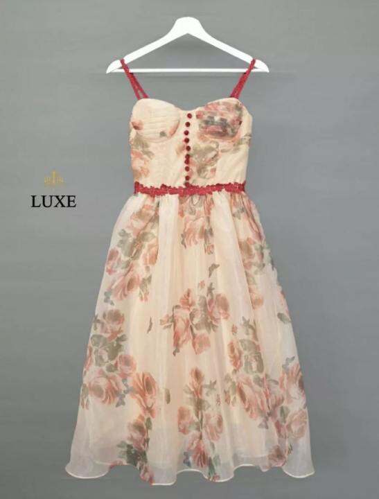 p012-004-pimnadacloset-sleeveless-sweetheart-neck-spaghetti-strap-organza-floral-print-midi-dress