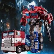 Robot biến hình Optimus Prime trong phim Bumble Bee YS04