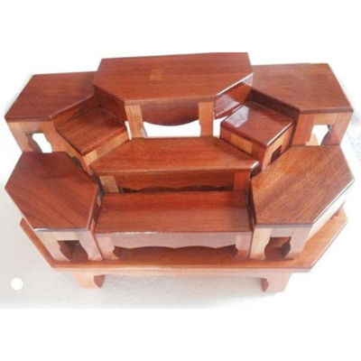 ชุดโต๊ะหมู่บูชาขนาดเล็กหมู่ 9  ทำจากไม้แดง งานแฮนด์เมด