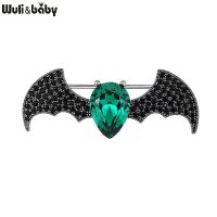 Wuli amp;baby Green Rhinestone Bat Brooches Women Lovely Animal Party Casual Brooch Pins Gifts