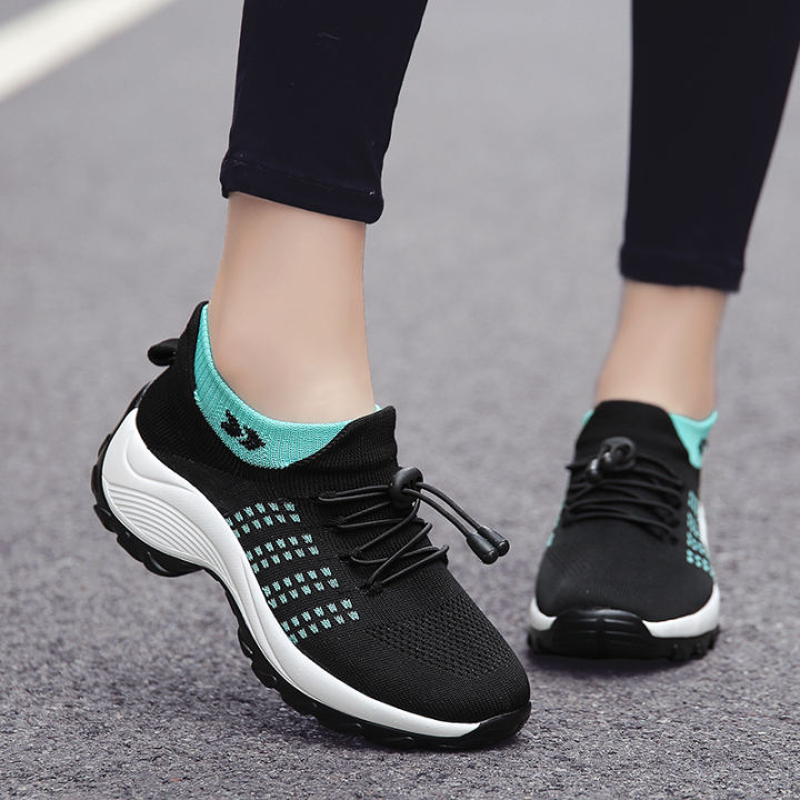 รองเท้ากีฬารองเท้าสำหรับผู้หญิงผู้หญิงแฟชั่นระบายอากาศได้ดีรองเท้าวิ่งผ้าตาข่ายกันลื่น