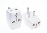 แอฟริกาใต้ขนาดเล็ก Type D Travel Adapter 3 Power Outlet Universal UK US AU Wall Socket To อินเดียศรีลังกา Power Plug Converter