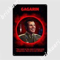 Yuri Gagarin แผ่นโลหะโปสเตอร์ผับ Cinema ส่วนบุคคลแผ่นโปสเตอร์ดีบุก  （Stock size: 20cm * 30cm）