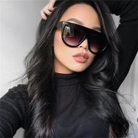 Wholesale Cute Womens Shades black oversized sunglasses women Vintage Summer Square Flat Top Sunglasses Unisex Bulk Glasses