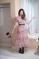 SP065 : Crew Neck Floral Embellished Dress เดรสปักเลื่อมสีชมพู