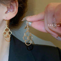 DREJEW ต่างหูโลหะแบบกลวงสำหรับผู้หญิงต่างหูแบบง่ายเพื่อเดินทาง