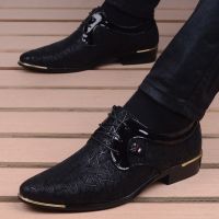 Mens Dress Shoe Clould Patent Leather Men Wedding Oxford Shoes Lace-Up Office Suit Mens Casual Shoes Zapatillas Hombre