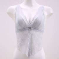 Annebra บราไร้โครง ตะขอหลัง ฟองน้ำสามเหลี่ยม Triangle Lace Mold Bra รุ่น AB1-565 สี Silver