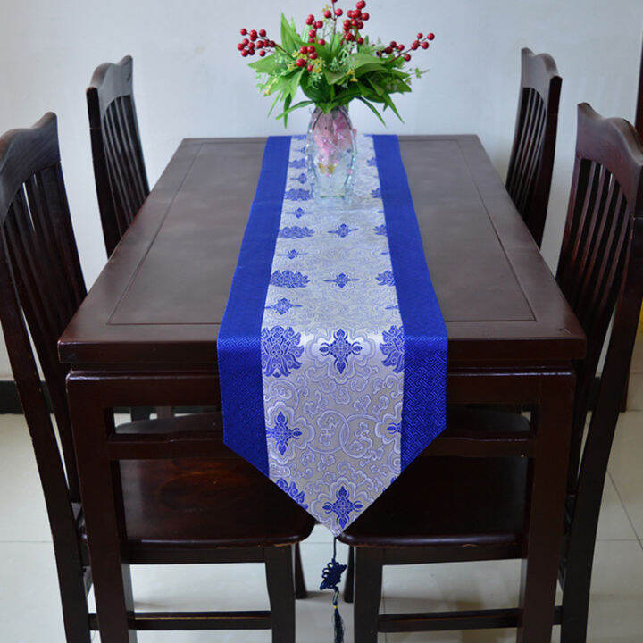 chinese-style-red-table-runner-satin-luxury-wedding-decoration-chinese-knot-tassel-tea-bed-table-runner-cloth