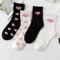 Woman Cotton Socks Japanese Heart Print Girls Sweet Long Socks Korean Fashion Soft Harajuku Retro Vintage Streetwear Crew Socks