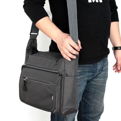 Mens Shoulder Messenger Bag Oxford Cloth Material British Casual Style High Quality Design Multi-function Large Capacity