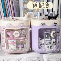 Sanrio Kawaii Kuromi ที่วางปากกาเดสก์ท็อปของฉันทำนองเพลง Cinnamoroll สติกเกอร์ DIY กล่องเก็บของเก็บ Kuas Rias ของขวัญที่ใส่ที่วางปากกา