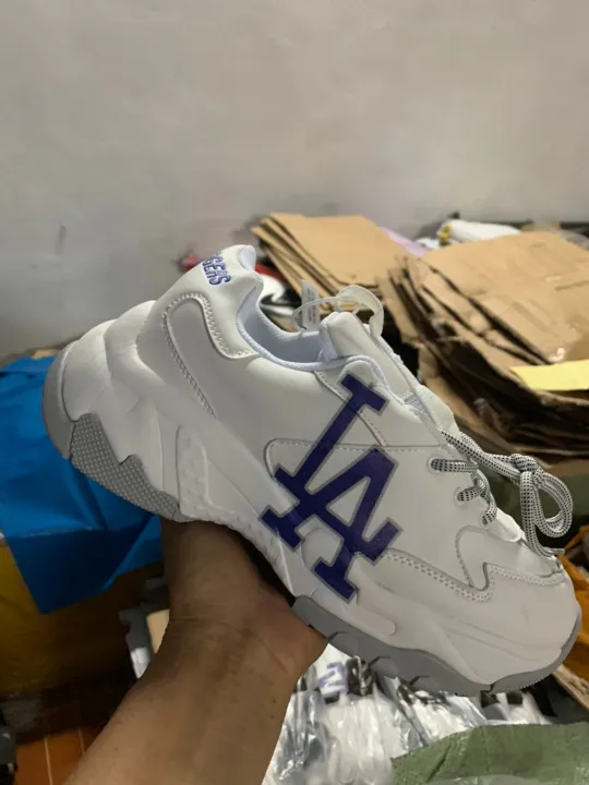 Sneaker.chic TH รองเท้าMLB SNEAKERS LOS ANGELES SZ.3645 *ขาว* รองเท้า