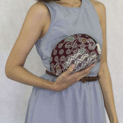 กระเป๋าเครื่องสำอางผ้าบาติก Cosmetic Bag with Batik Pattern Canvas C107 Red ร้าน East Flowers