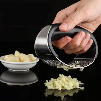 Stainless Steel Manual Garlic Press Crusher Peeler Mincer Curve Ginger Chopper Vegetables Fruit Tool Kitchen Accessories