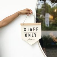 ป้ายผ้าแขวน Staff Only