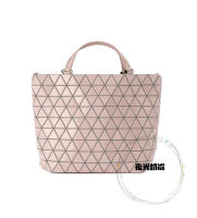 [BAOBAOIssey Miyake] issey Miyake 2023 Japan authentic  womens one shoulder handbag crystal crystal bag classic linggotuo bag