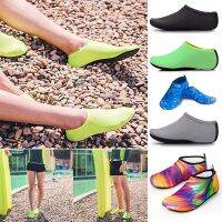 [Flying shoes]รองเท้าลุยน้ำสำหรับทุกเพศ,ถุงเท้าสำหรับใส่ดำน้ำว่ายน้ำฤดูร้อนรองเท้าส้นเตี้ยรองเท้าแตะชายหาดกันลื่นใส่ริมทะเลรองเท้าแตะสำหรับผู้หญิงผู้ชาย