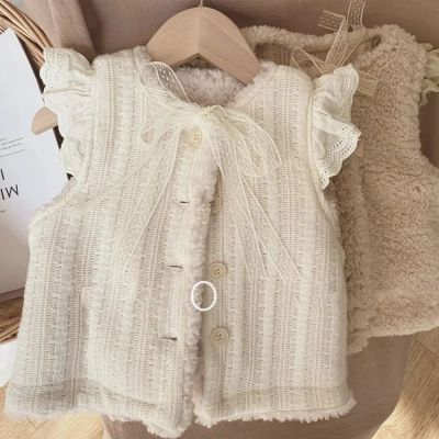（Good baby store） Wear On Both Sides Lambswool Vest For Girl Beige Lace Bow Ruffles Sleeveless Warm Jacket Coat For Girls Baby Cute Waistcoat 6 8