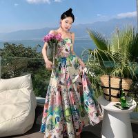 Broken beautiful condole belt even the garment skirt female 2023 summer sunset new tea French holiday beach print gown that wipe a bosom