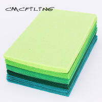 Cmciling Green Felt แผ่นหนา1มม. ผ้าไม่ทอผ้าโพลีเอสเตอร์สำหรับงานฝีมือเย็บผ้า DIY สมุดภาพ40ชิ้นล็อต10*15ซม.