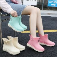 Shorty Tail【Free Shipping ส่งฟรี】 Rainshoes รองเท้าบูทลุยน้ำแฟชั่นของผู้หญิงสั้นน้ำหนักเบากันลื่นรองเท้ากันน้ำ2023ฤดูร้อน