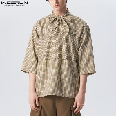 INCERUN เสื้อผู้ชายแขน3/4เสื้อเชิ๊ตลายตารางย้อนยุคเสื้อทรงหลวมเสื้อทีเชิ้ต (สไตล์ตะวันตก)