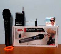 cholly.shop SKG ไมค์ลอยเดี่ยว SK-555 WIRELESS MICROPHONE ( VHF Unidirectional ) พร้อมเครื่องรับสัญญาณดีมาก