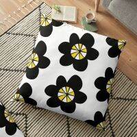 Marimekko สีดำสีขาวและสีเหลือง Retro Daisy Floo รูปแบบโยนหมอนครอบคลุมหมอนกำมะหยี่ครอบคลุมหมอนสแควร์ครอบคลุมเบาะแฟชั่นครอบคลุมโซฟาตกแต่งบ้าน