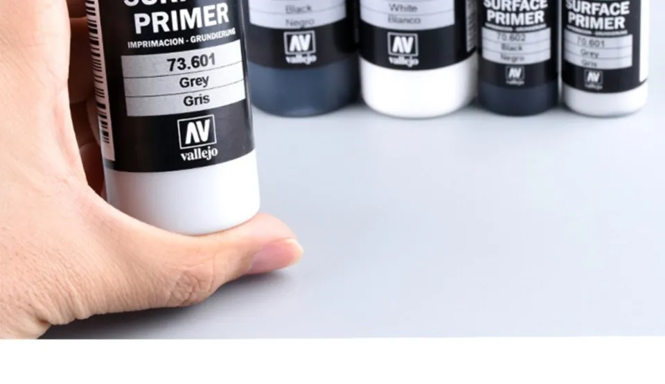 Water Replenishing Primer, Vallejo Model Paint