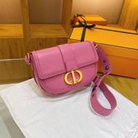 2023 Ready stock Women Sling Bag Shoulder Bags Shoulder Bag Style Luxury Branded Women Sling Bag