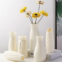 【LZ】✔♂  Vaso de plástico nórdico para sala de estar Simples pequeno vaso de flores frescas Garrafa de armazenamento Decoração para casa moderna