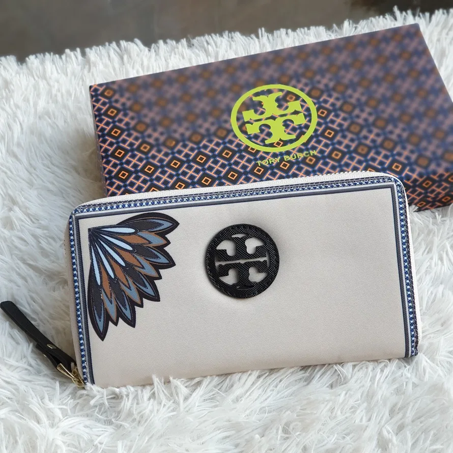 Tory burch kerrington discount zip continental wallet