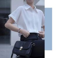 White shirts with short sleeves in the summer of female professional dress sense jacket unlined upper garment design new civil servants interview summer shirt