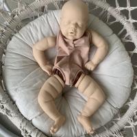 22Inches Bebe Reborn Doll Kit Sleeping Baby Alexis Unassembled DIY Doll Parts With Cloth Body Reborn Supply Doll Kit For Girls