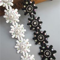 [HOT!] 10x 4cmx4cm White and Black Cotton Flower Rhinestone Embroidered Lace Trim Ribbon Sewing Supplies Craft For Apparel Decoration