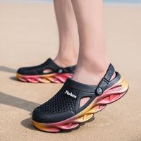 รองเท้าแบบมีรูระบายฤดูร้อน Jumpmore ผู้ชายรองเท้าแตะรองเท้าแตะชายหาดรองเท้าเปิดส้นรองเท้าวุ้นรองเท้าบุรุษไซส์36-45