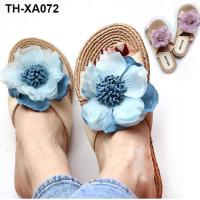 Korean flower sandals and slippers womens summer indoor non-slip flat home slippers sweet beach shoes going out slipper shoes