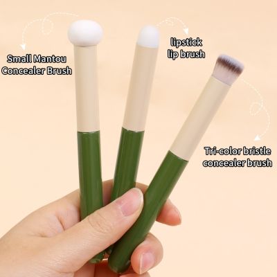 1pcs Sponge Concealer Brushes Small MushroomProfessional Lip Brushes Lipstick Eye Shadow Mixed Smudge Makeup Brush Cosmetic Tool Makeup Brushes Sets