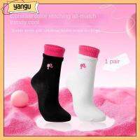 YANGU ตุ๊กตาบาร์บี้ผู้หญิงลายขวางสีชมพู KAOS Kaki Anak Perempuan นิ่มแฟชั่นถุงเท้าหัวใจหัวใจผ้าคอตตอนตุ๊กตาบาร์บี้ถุงเท้าทรงท่อกลาง