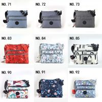 Kipling K13335 กระเป๋าสะพายไหล่ไนล่อนสำหรับเดินทาง