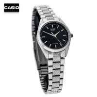 Velashop นาฬิกาข้อมือผู้หญิงคาสิโอ Casio Standard สายสแตนเลสสีเงิน หน้าปัดดำ รุ่น LTP-1274D-1ADF, LTP-1274D-1A, LTP-1274D