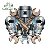 EARLFAMILY 13ซม. X 12.6ซม. Mechanic Skulls และ Spark Plugs Wall Decal 3D โลหะออกแบบสติกเกอร์รถสำหรับกันชนหน้าต่าง Trunk JDM